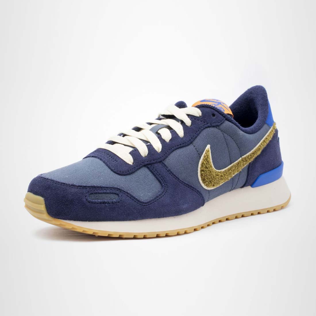 Nike air 2024 vrtx se