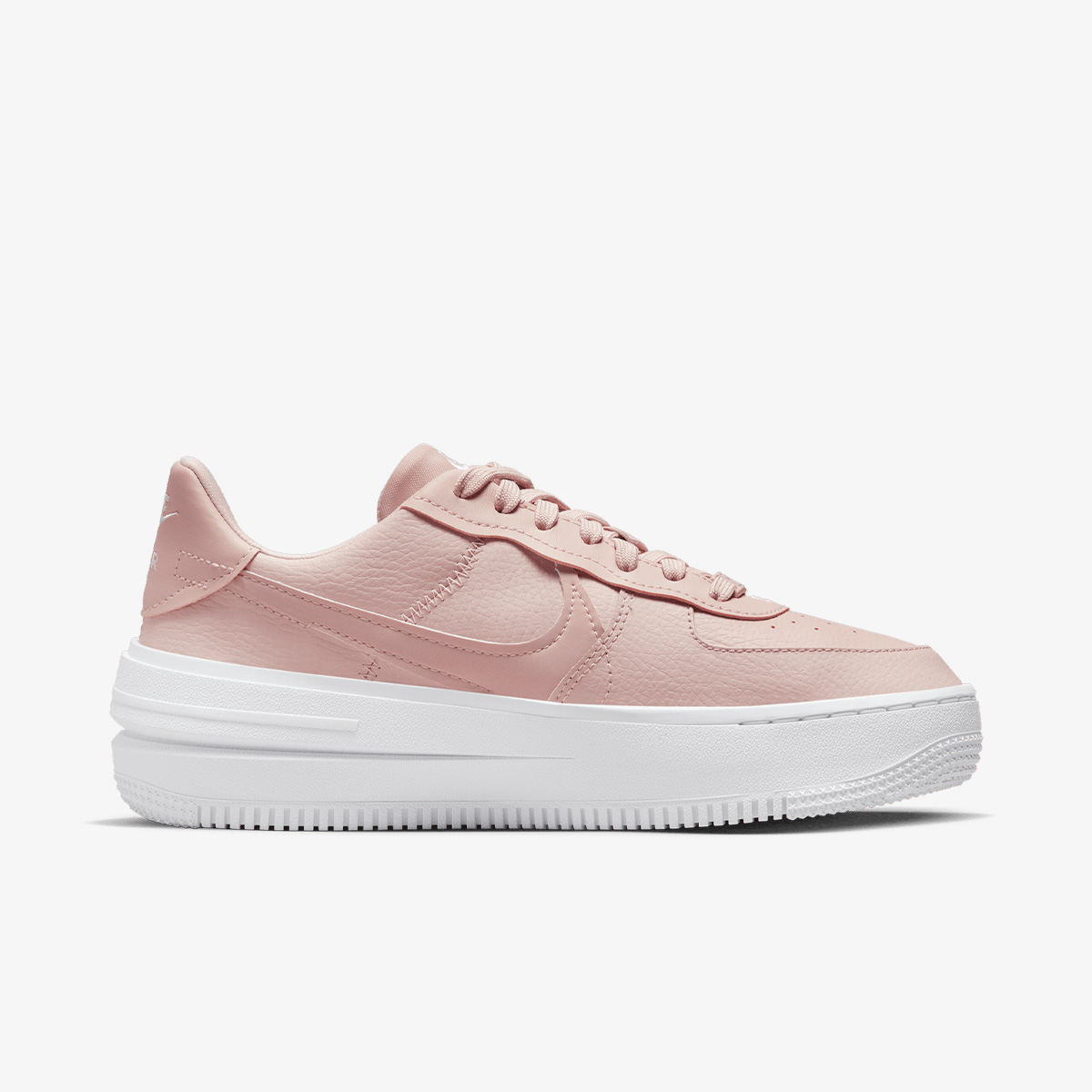 NIKE Спортни обувки W AF1 PLT.AF.ORM 