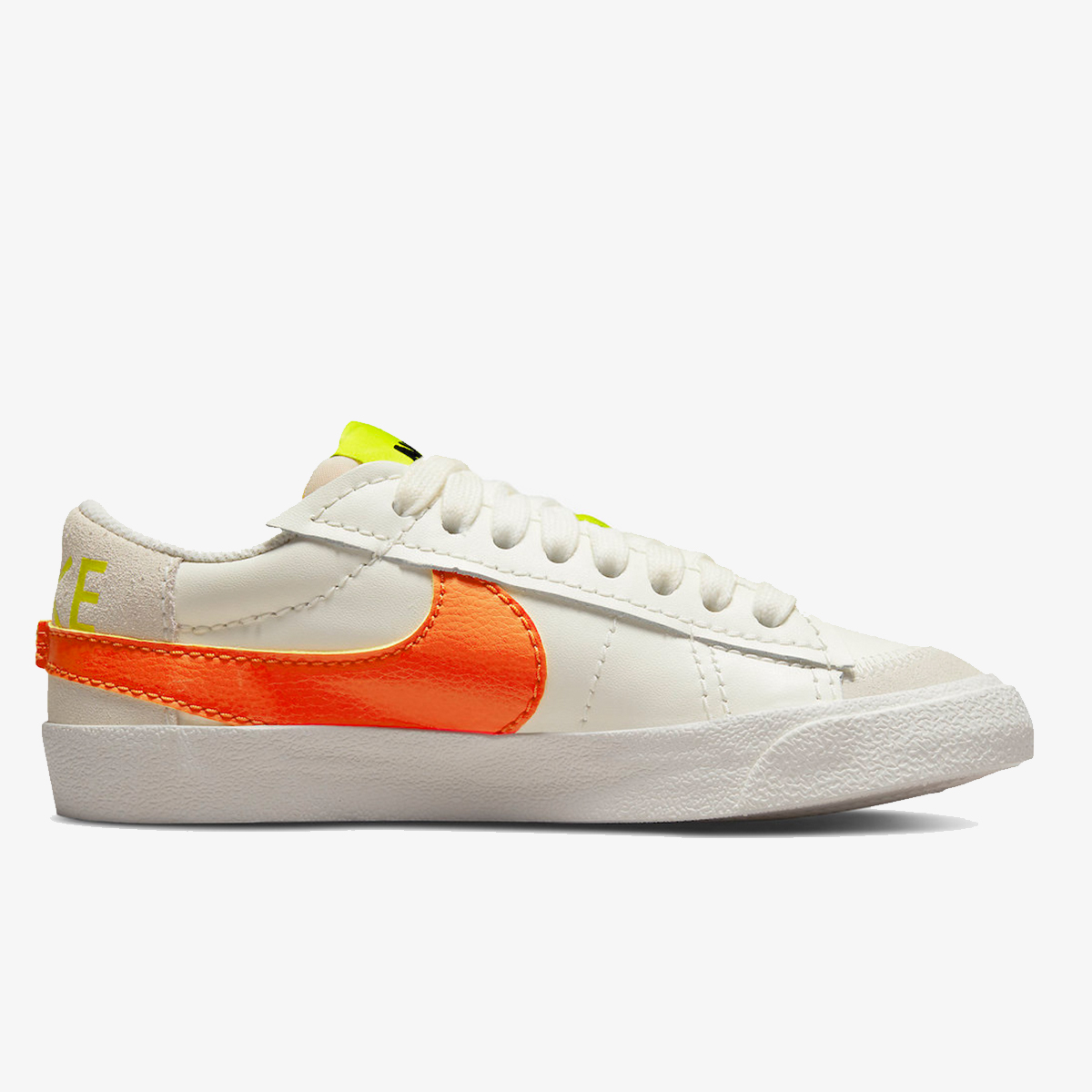 NIKE Спортни обувки W BLAZER LOW '77 JUMBO 