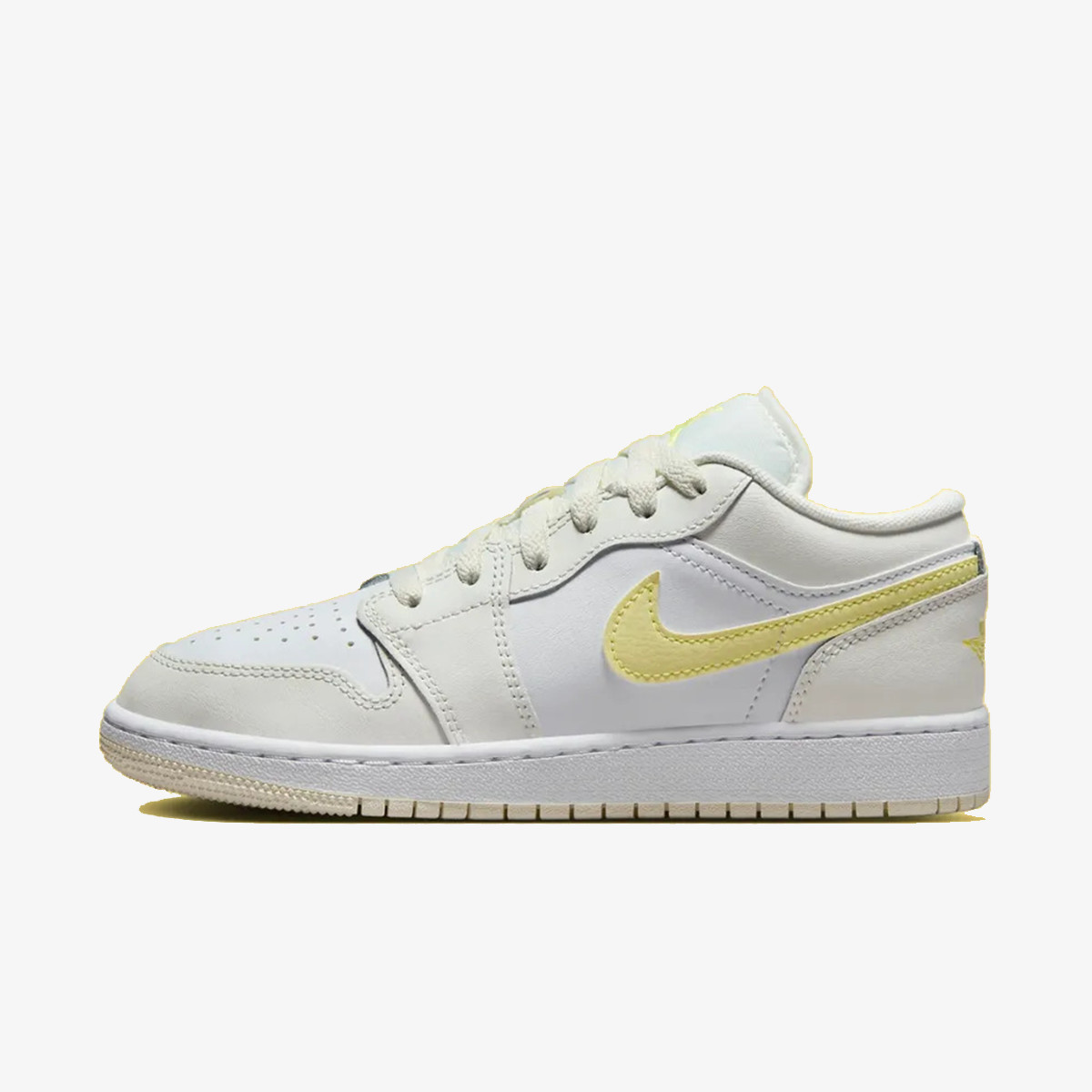 NIKE Спортни обувки Air Jordan Low Buzz Online Shop