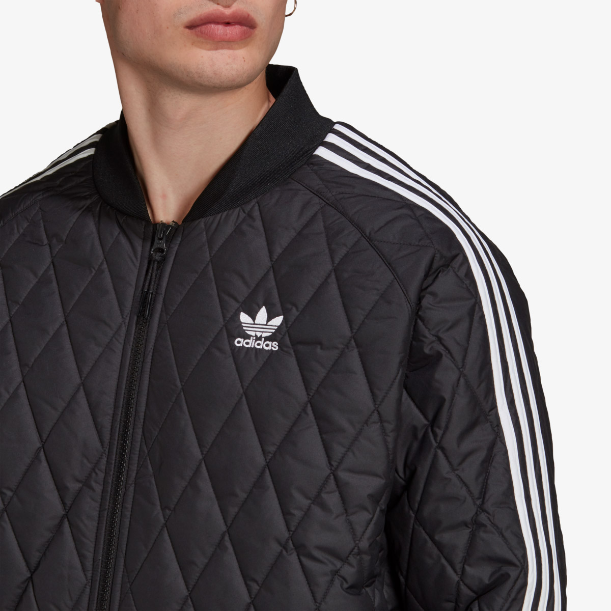 adidas Суитшърт QUILTED SST TT 
