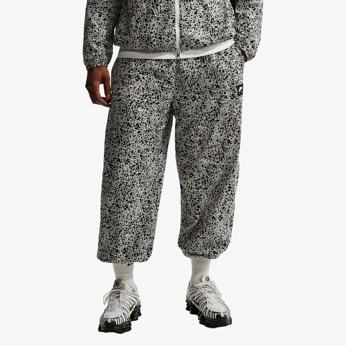 kaia1977 NIKE Долнищe Air Woven All-Over Print | Buzz - Online Shop