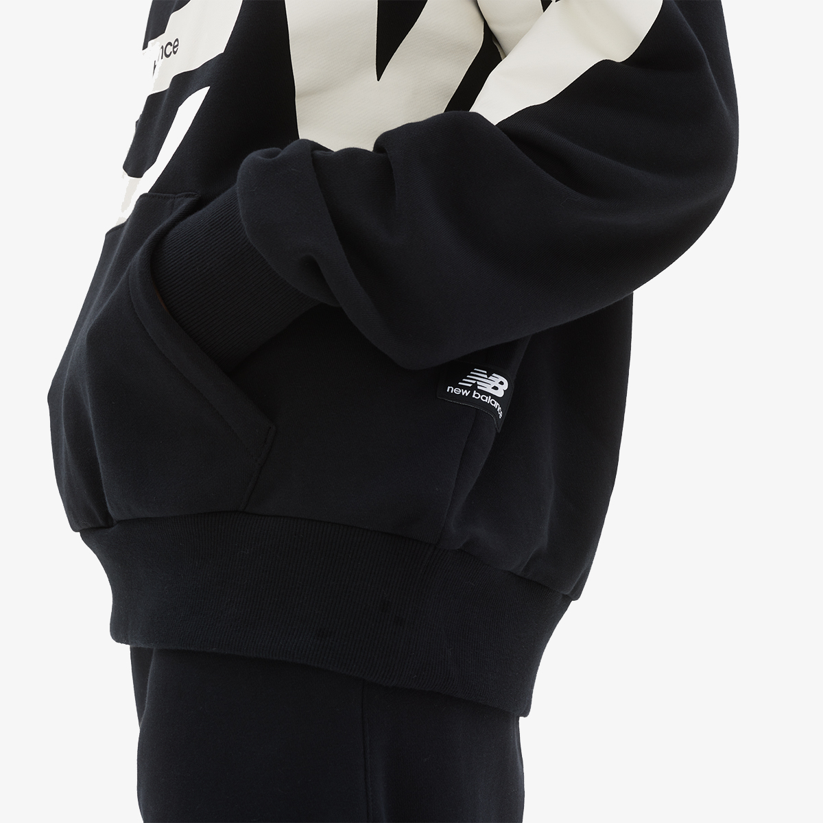 NEW BALANCE Суитшърт NB Athletics Unisex Out of Bounds Hoodie 