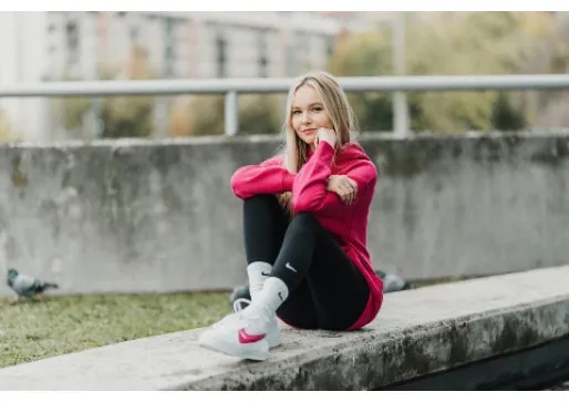 Розовите Nike Air Force 1 PLT.AF.ORM