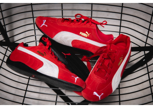 PUMA SPEEDCAT: ОТ ПИСТАТА ДО ГРАДА С НЕЗАБРАВИМ СТИЛ