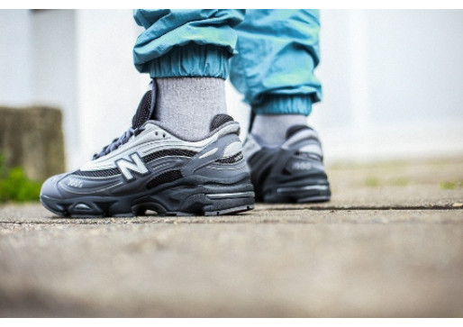 NEW BALANCE 1000 – MORE THAN JUST A SNEAKER