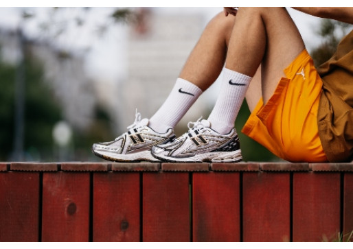Лято в движение: New Balance 1906R и ден без планове