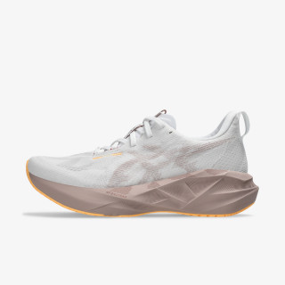 ASICS Спортни обувки NOVABLAST 5 