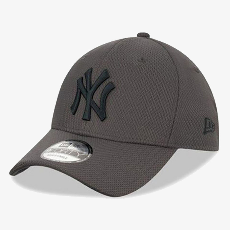 NEW ERA Шапка с козирка DIAMOND ERA 9FORTY NEYYAN 