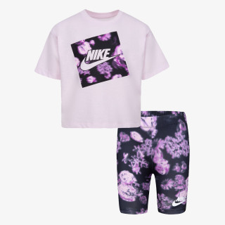 NIKE ТЕНИСКА И КЪСИ ПАНТАЛОНИ NKG BOXY TEE & BIKE SHORT 