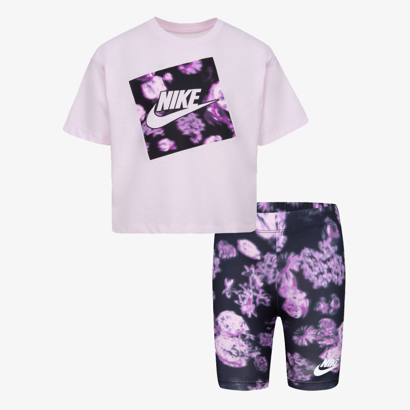 NIKE Тениска и къси панталони Boxy Set 