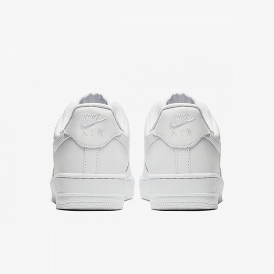 NIKE Спортни обувки AIR FORCE 1 07 