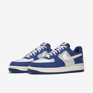 NIKE Спортни обувки AIR FORCE 1 