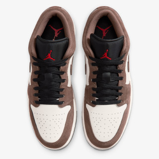 NIKE Спортни обувки AIR JORDAN 1 LOW 
