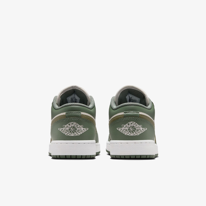 NIKE Спортни обувки AIR JORDAN 1 LOW BG 
