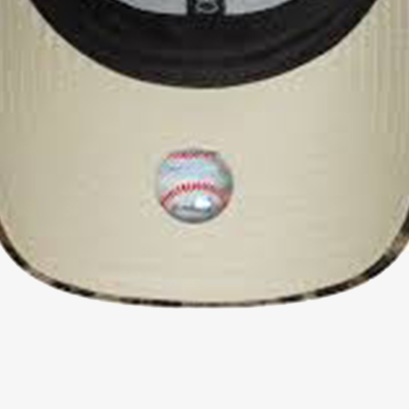 NEW ERA Шапка с козирка FEMALE COSY ANIMAL 9FORTY® 