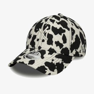 NEW ERA Шапка с козирка FEMALE COW MIDI 9FORTY® 