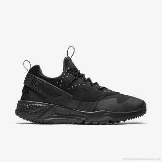 NIKE Спортни обувки NIKE AIR HUARACHE UTILITY 