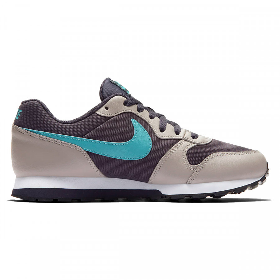 NIKE Спортни обувки NIKE MD RUNNER 2 BG 