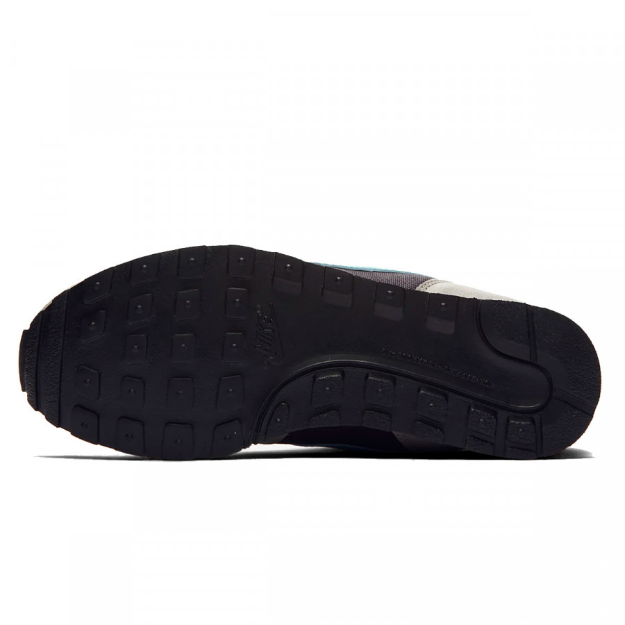 NIKE Спортни обувки NIKE MD RUNNER 2 BG 