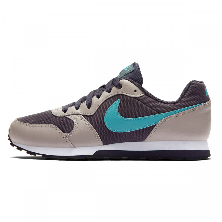 NIKE Спортни обувки NIKE MD RUNNER 2 BG 