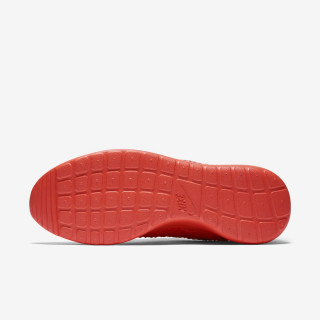 NIKE Спортни обувки W NIKE ROSHE ONE DMB 