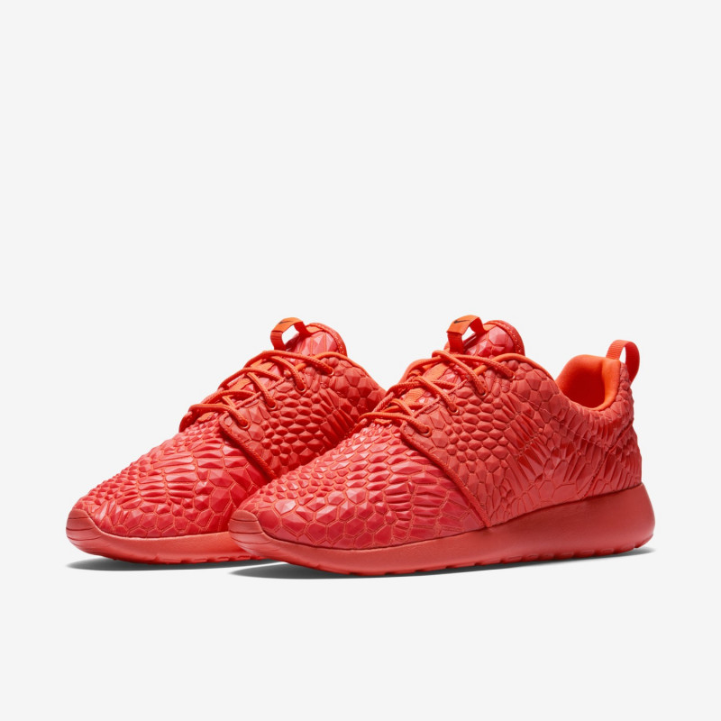 NIKE Спортни обувки W NIKE ROSHE ONE DMB 