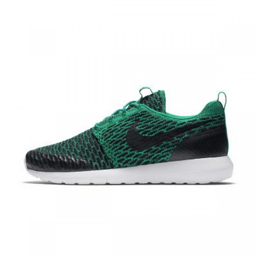 NIKE Спортни обувки NIKE ROSHE NM FLYKNIT SE 