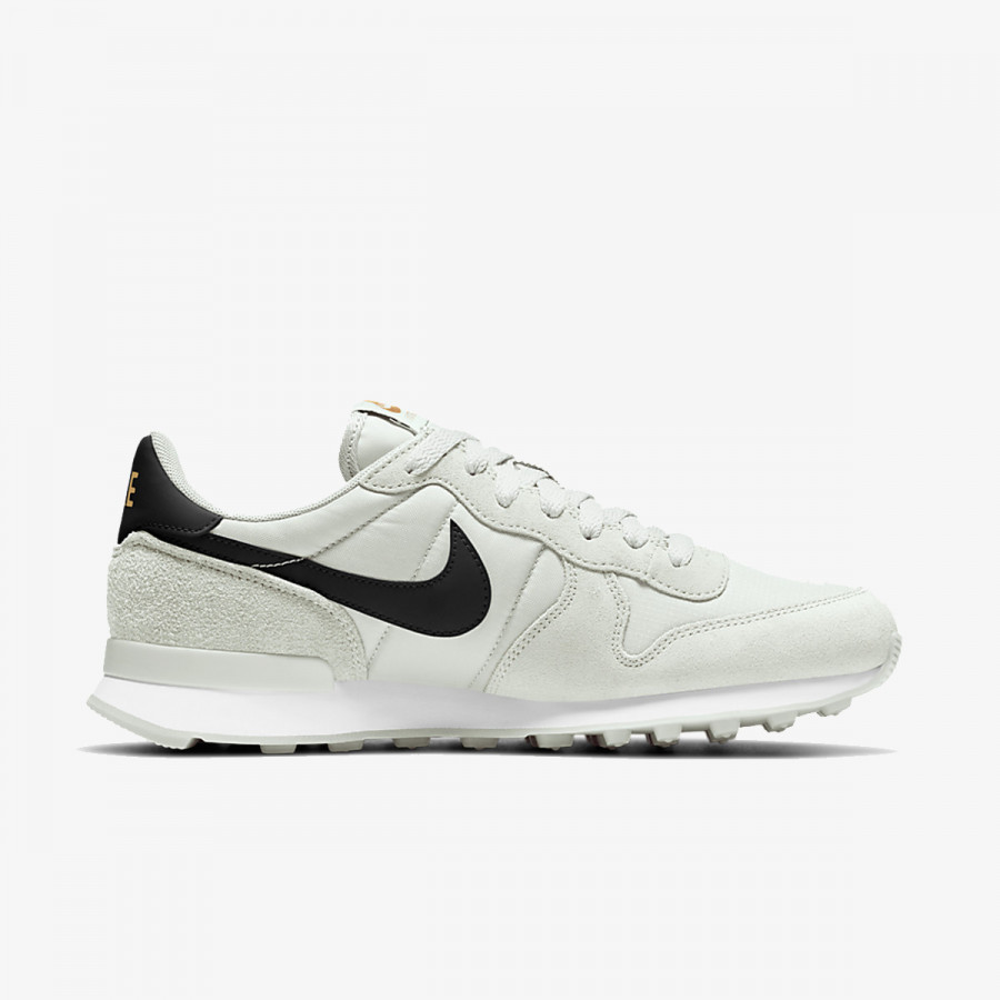 NIKE Спортни обувки W INTERNATIONALIST 