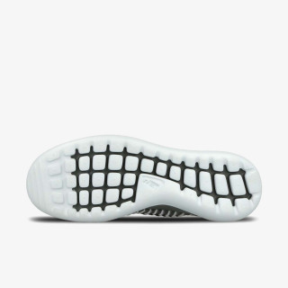NIKE Спортни обувки W NIKE ROSHE TWO FLYKNIT 