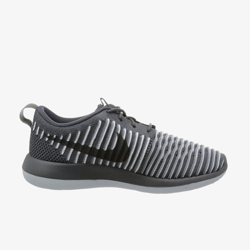 NIKE Спортни обувки W NIKE ROSHE TWO FLYKNIT 