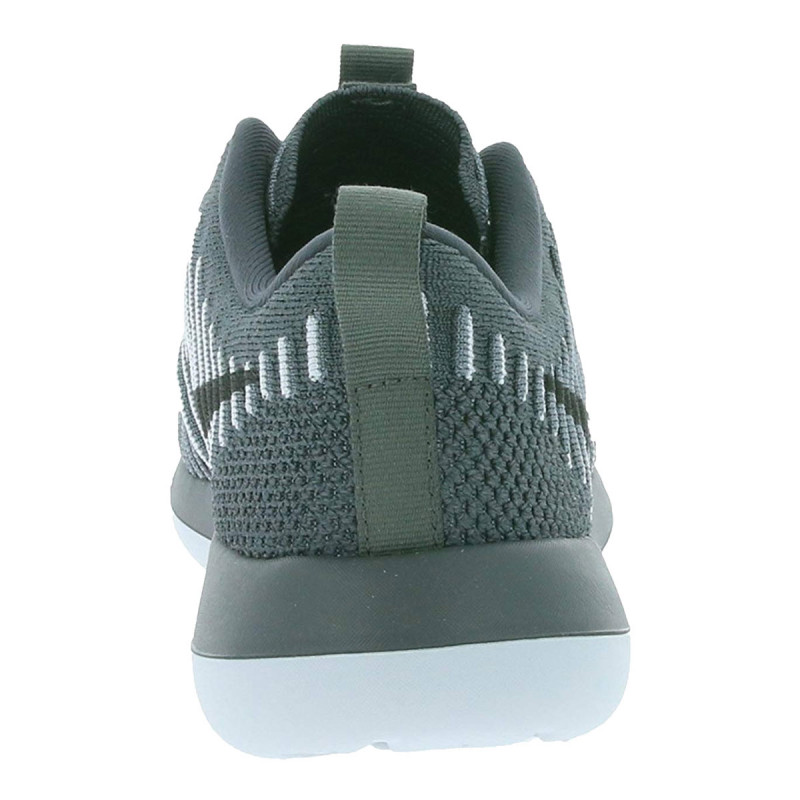 NIKE Спортни обувки W NIKE ROSHE TWO FLYKNIT 