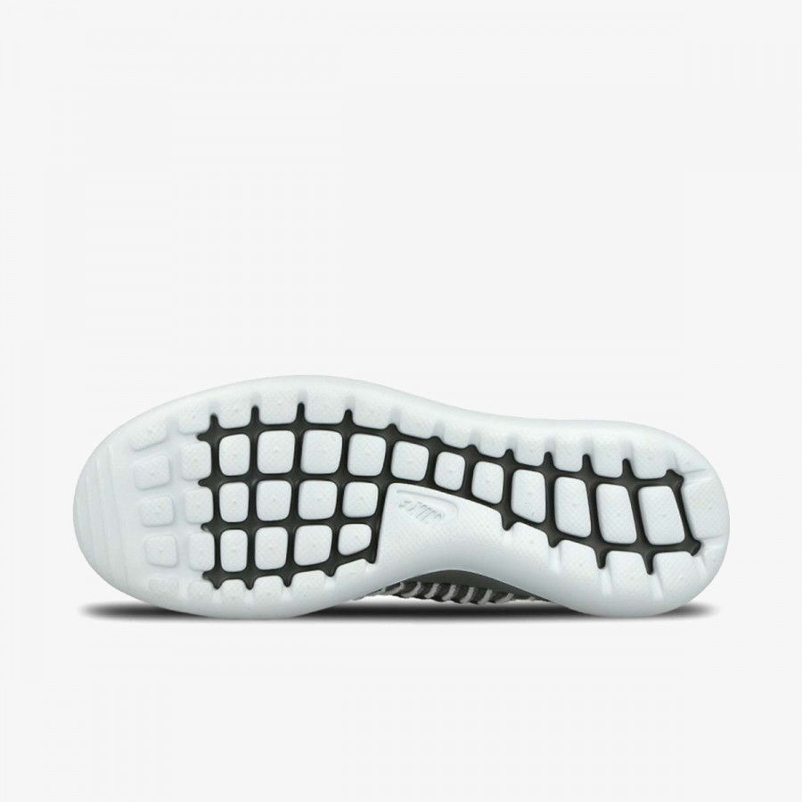NIKE Спортни обувки W NIKE ROSHE TWO FLYKNIT 
