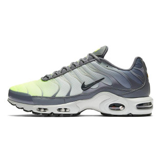 NIKE Спортни обувки AIR MAX PLUS 