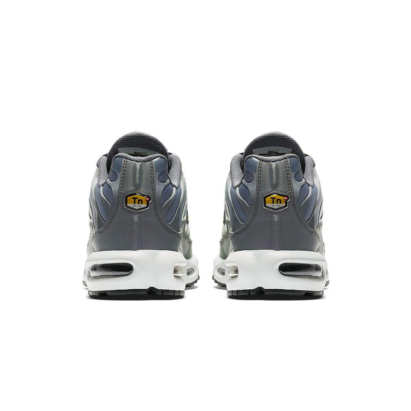 NIKE Спортни обувки AIR MAX PLUS 