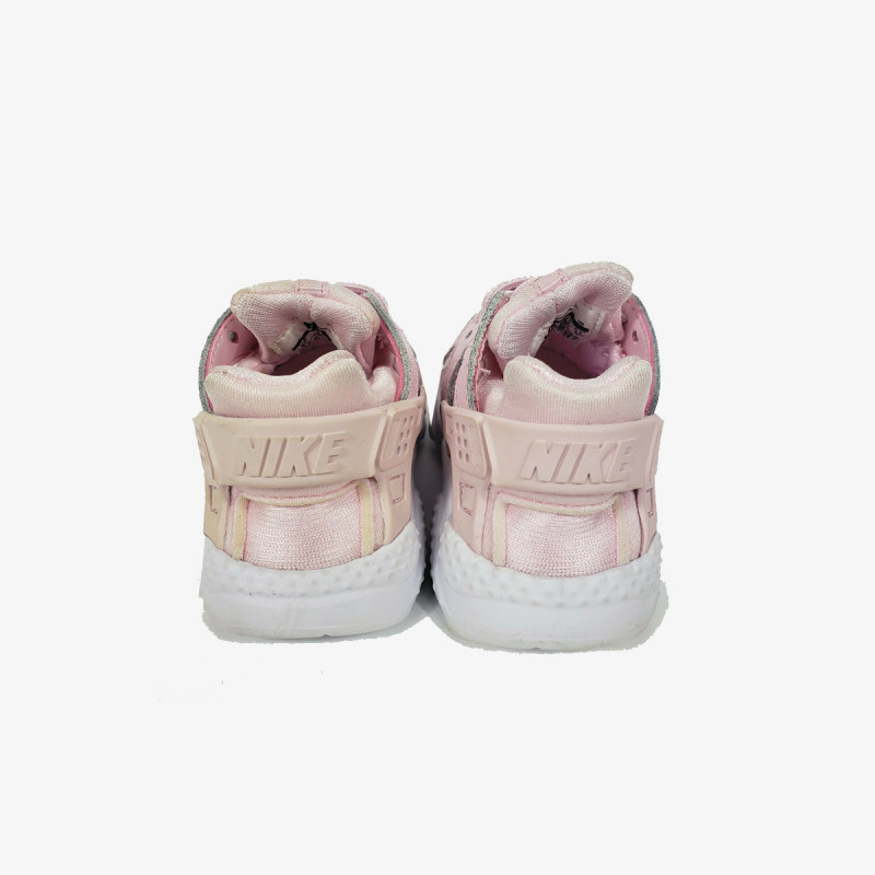 NIKE Спортни обувки NIKE HUARACHE RUN SE GT 