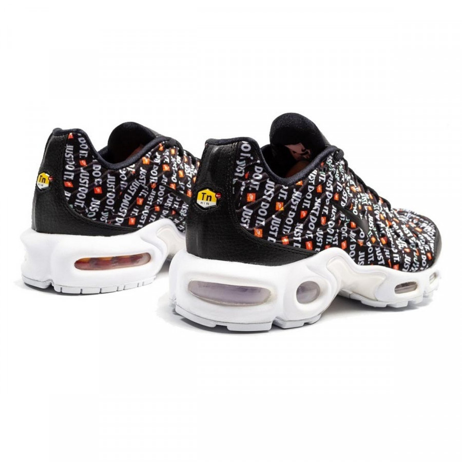NIKE Спортни обувки WMNS AIR MAX PLUS SE 