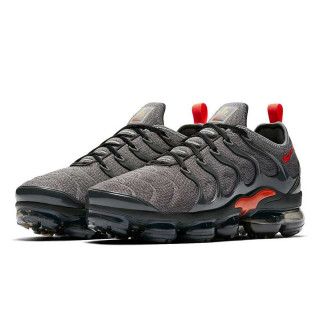 NIKE Спортни обувки AIR VAPORMAX PLUS 