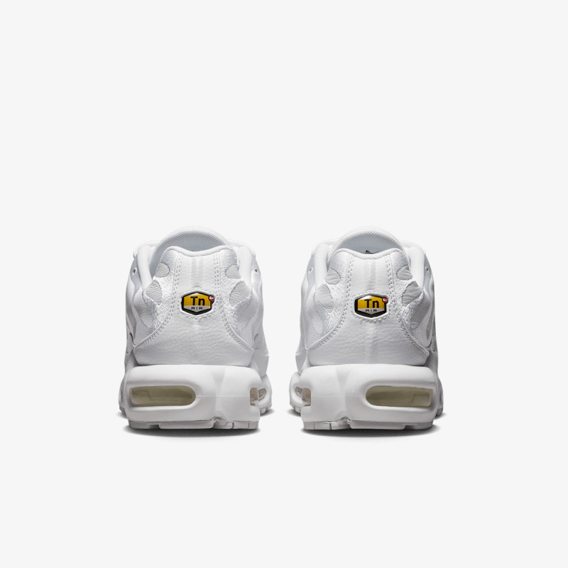 NIKE Спортни обувки AIR MAX PLUS 