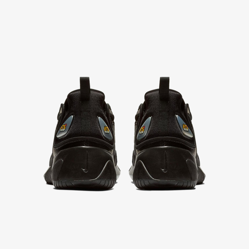 NIKE Спортни обувки NIKE ZOOM 2K 
