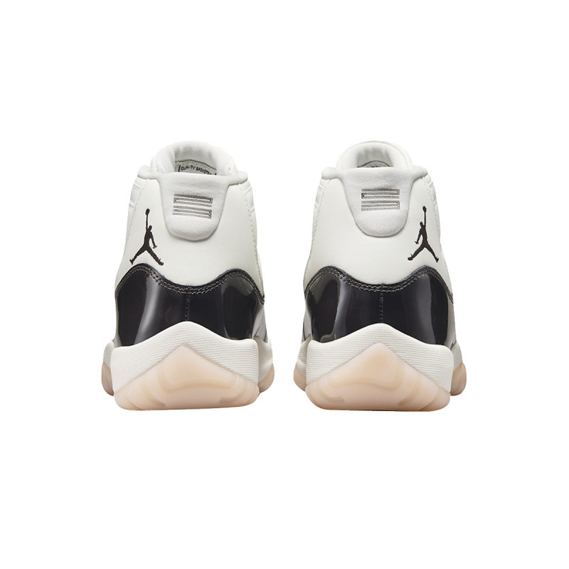 NIKE Спортни обувки WMNS AIR JORDAN 11 RETRO 