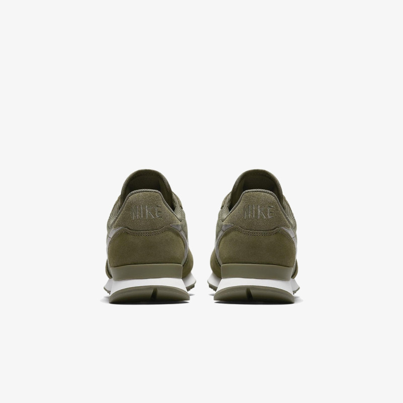 NIKE Спортни обувки W INTERNATIONALIST WE 