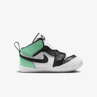 NIKE Спортни обувки Jordan 1 
