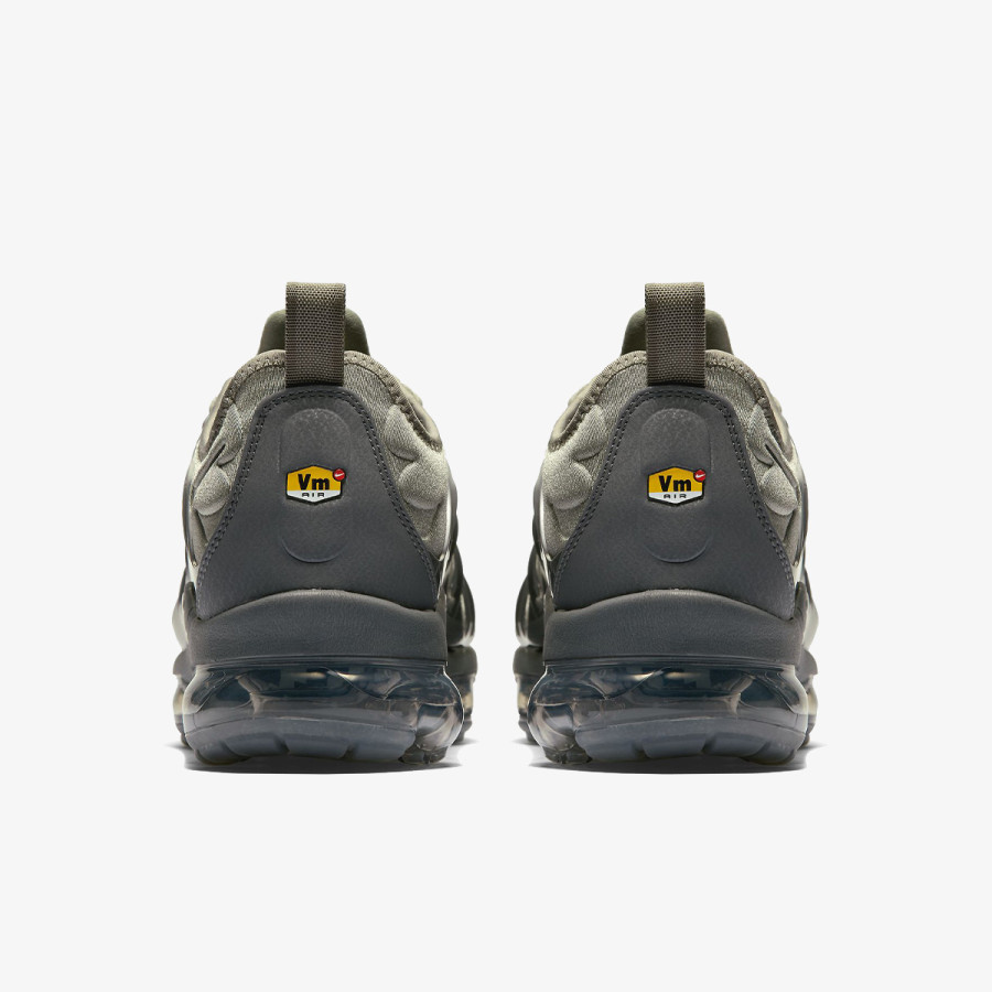 NIKE Спортни обувки AIR VAPORMAX PLUS WE 