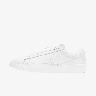 NIKE Спортни обувки W BLAZER LOW LE 