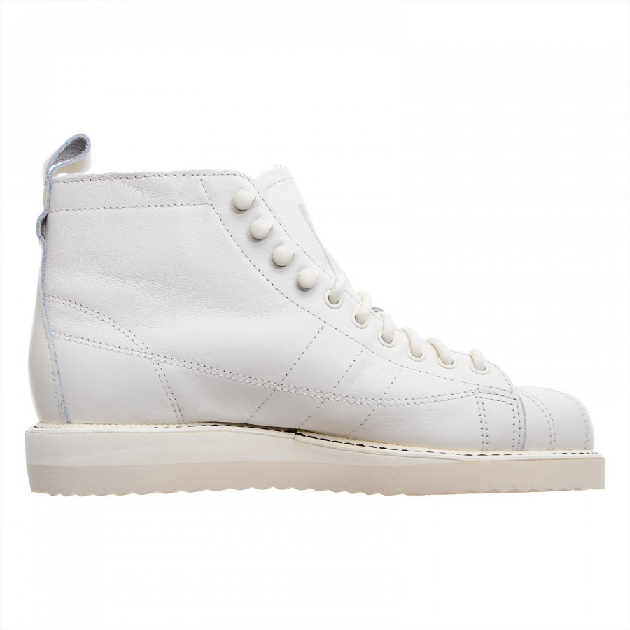 adidas Спортни обувки Superstar Boot W 
