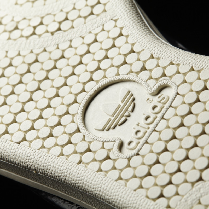 adidas Спортни обувки STAN SMITH W 