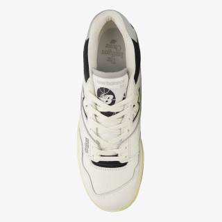 NEW BALANCE Спортни обувки NEW BALANCE - 550 
