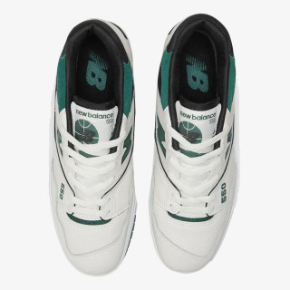 NEW BALANCE Спортни обувки NEW BALANCE - 550 