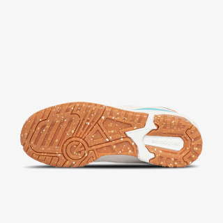 NEW BALANCE Спортни обувки 550 